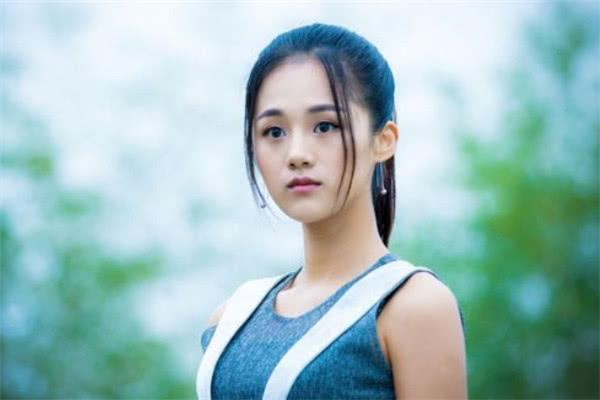 咖啡館里的熒幕人生:細(xì)品王子文簡歷個(gè)人簡介的獨(dú)特魅力