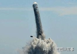 歷年閱兵式深度解析:中國(guó)軍隊(duì)的輝煌印記與國(guó)家實(shí)力演進(jìn)