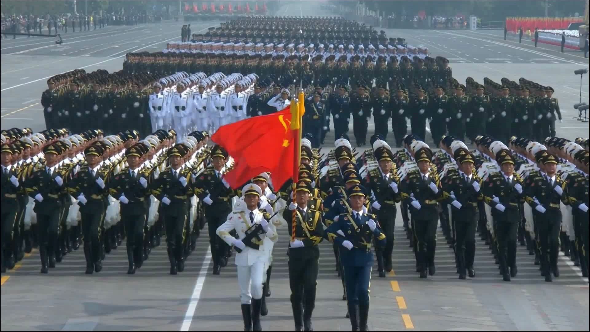 大閱兵的方陣告訴我：深度解析國(guó)家力量與民族精神的視覺(jué)史詩(shī)