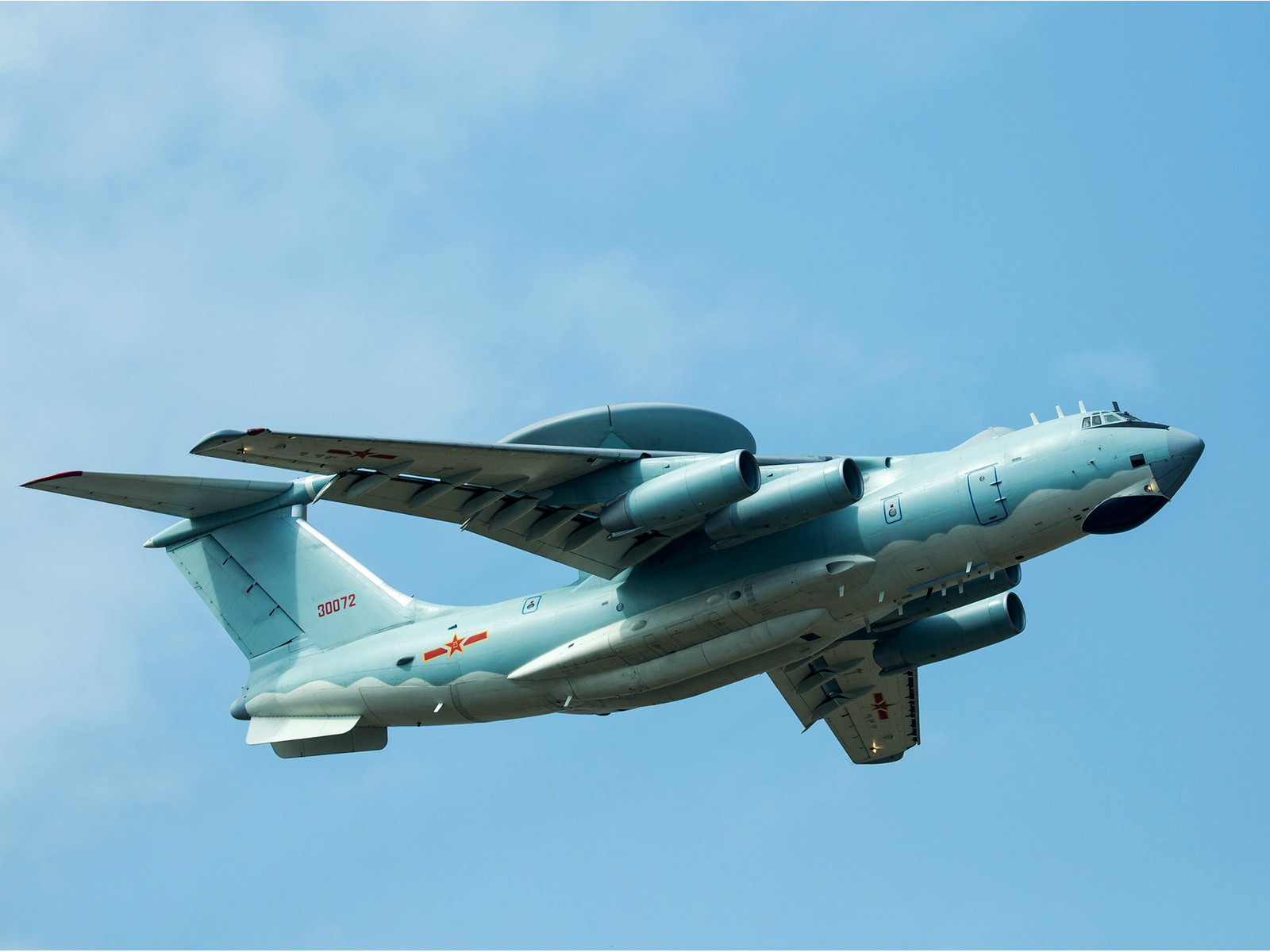 空警200載機(jī):深度解析中國(guó)預(yù)警機(jī)核心平臺(tái)與戰(zhàn)略意義