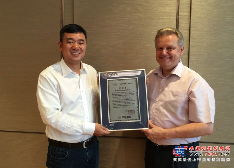 深度探析“陳百強墓旁被何超瓊買了”:一段不朽的感情印記與文化符號