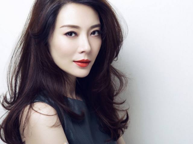 深度解析唐嫣個(gè)人資料家庭背景:從上海弄堂走出的熒幕女神成長軌跡